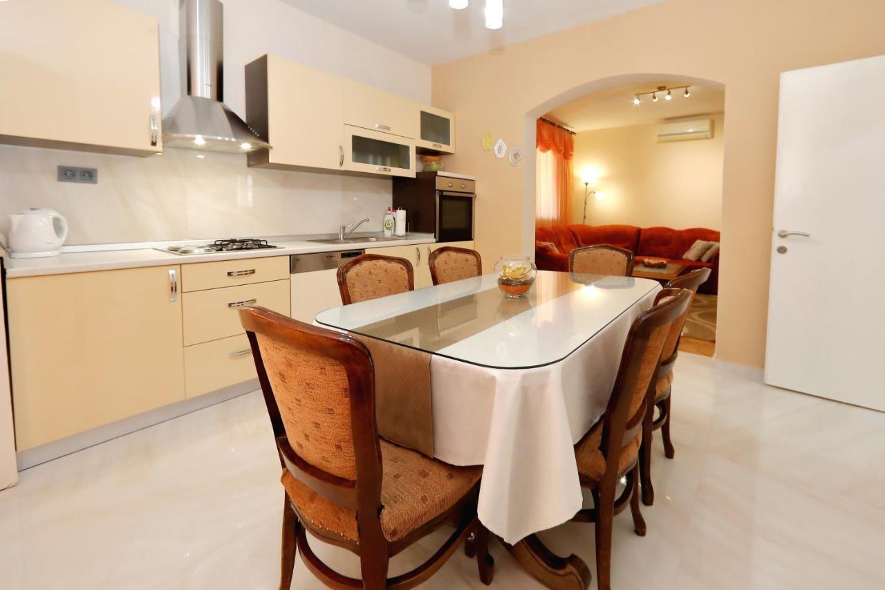 Apartment Lucijan Bibinje Zewnętrze zdjęcie